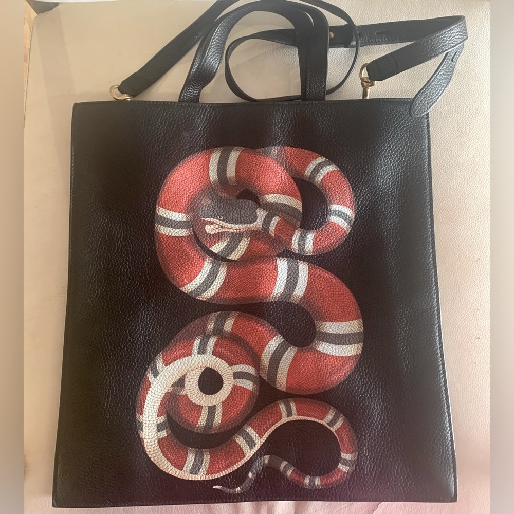 RARE Gucci Kingsnake Leather Tote